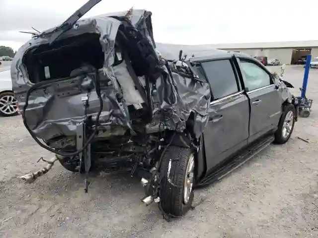 1GNSCFKD9NR157958 2022 CHEVROLET SUBURBAN-3