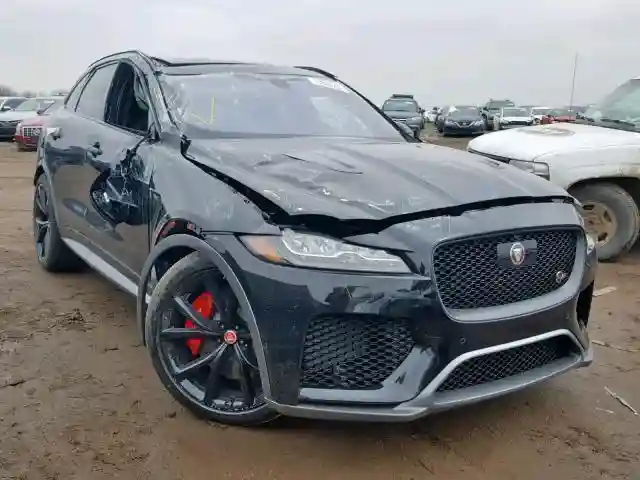 SADCZ2EE1KA607965 2019 JAGUAR F-PACE SVR-0