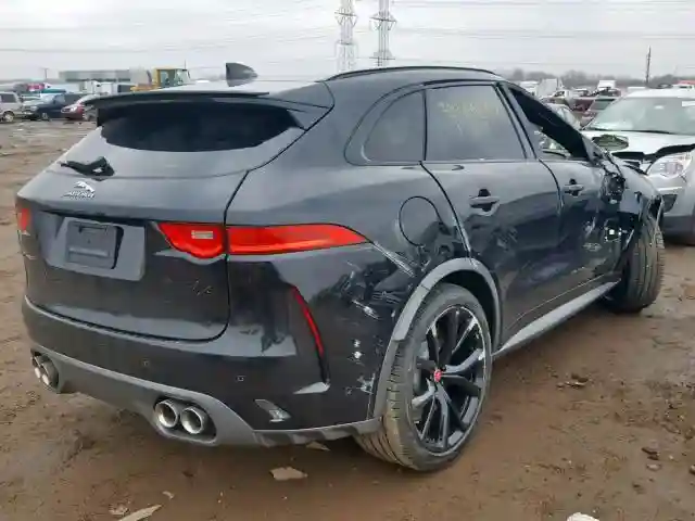 SADCZ2EE1KA607965 2019 JAGUAR F-PACE SVR-3