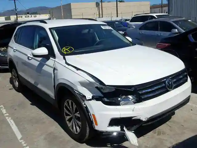 3VV1B7AX8JM109891 2018 VOLKSWAGEN TIGUAN S-0