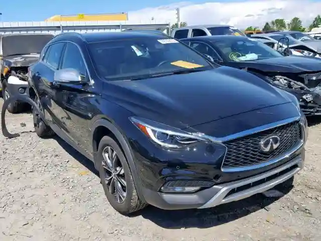 SJKCH5CR4JA004378 2018 INFINITI QX30 PURE-0