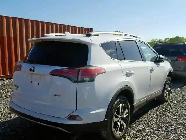 2T3WFREV9JW517120 2018 TOYOTA RAV4 ADVENTURE-3