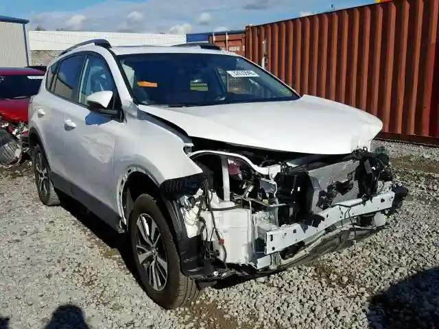 2T3WFREV9JW517120 2018 TOYOTA RAV4 ADVENTURE-0
