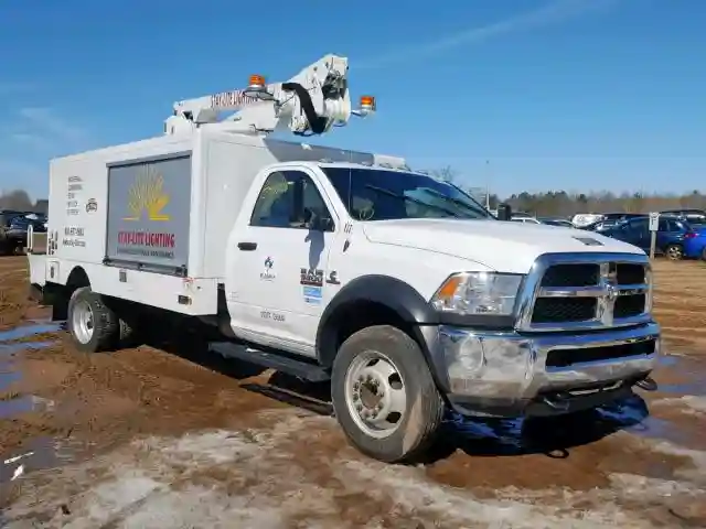 3C7WRMDL9GG261535 2016 RAM 5500-0