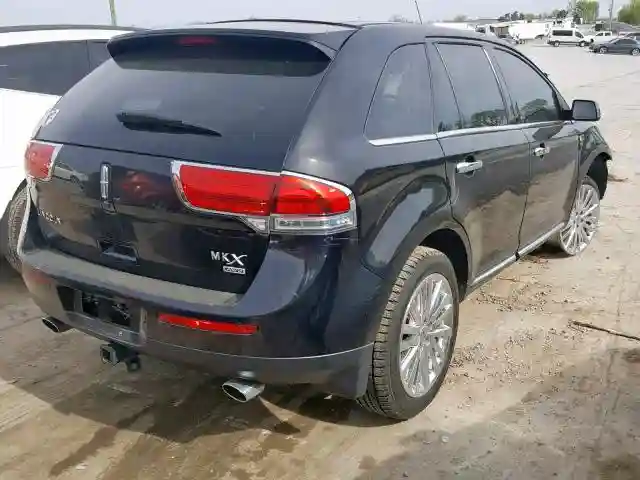 2LMDJ8JK1FBL32338 2015 LINCOLN MKX-3