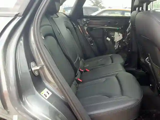 WA1BCCFS0JR002493 2018 AUDI Q3 PREMIUM-5