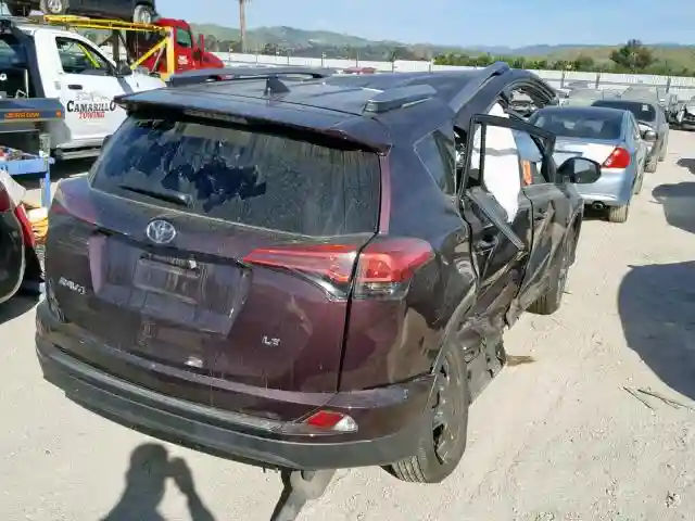 2T3ZFREV7JW477567 2018 TOYOTA RAV4 LE-3