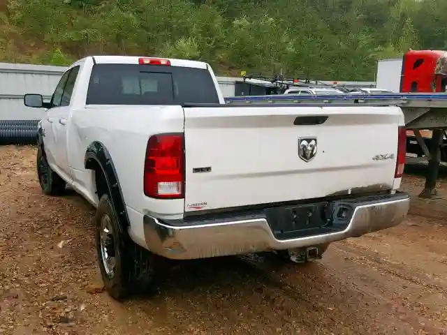 3C6UR5JL1GG138771 2016 RAM 2500 SLT-2