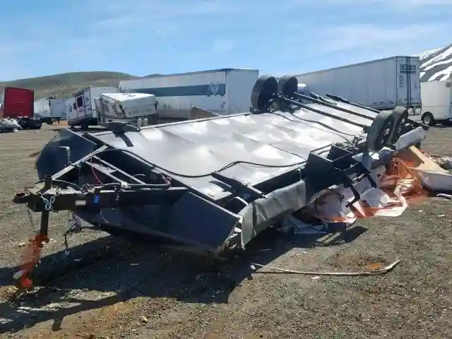 1UJBJ0BP7J75W0512 2018 JAYC TRAILER-2