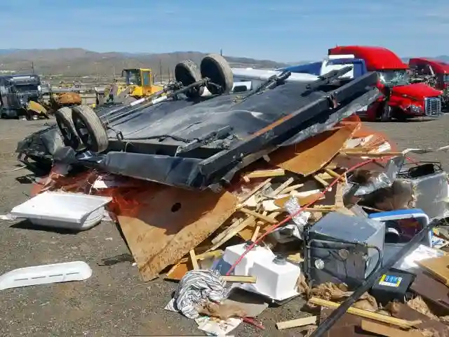 1UJBJ0BP7J75W0512 2018 JAYC TRAILER-3