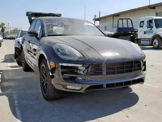 WP1AG2A56JLB61876 2018 PORSCHE MACAN GTS-0