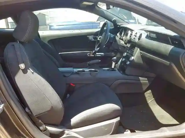 1FA6P8THXJ5184413 2018 FORD MUSTANG-4