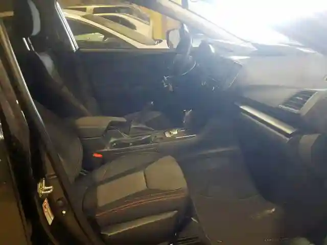 JF2GTADC7J8350343 2018 SUBARU CROSSTREK PREMIUM-4