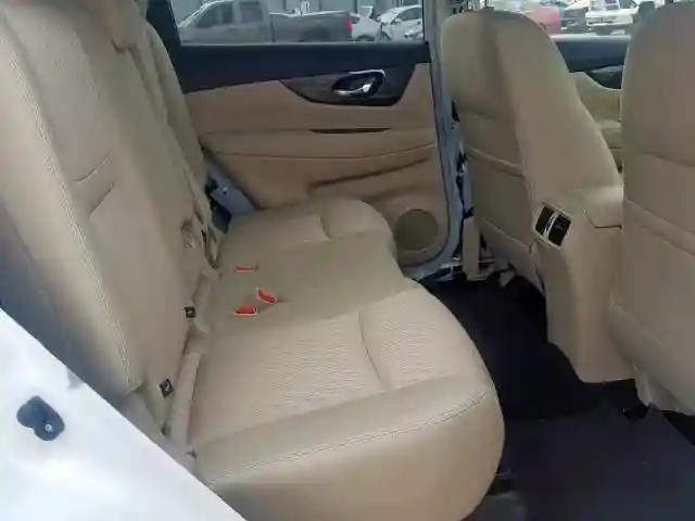 JN8AT2MT3KW257301 2019 NISSAN ROGUE S-5