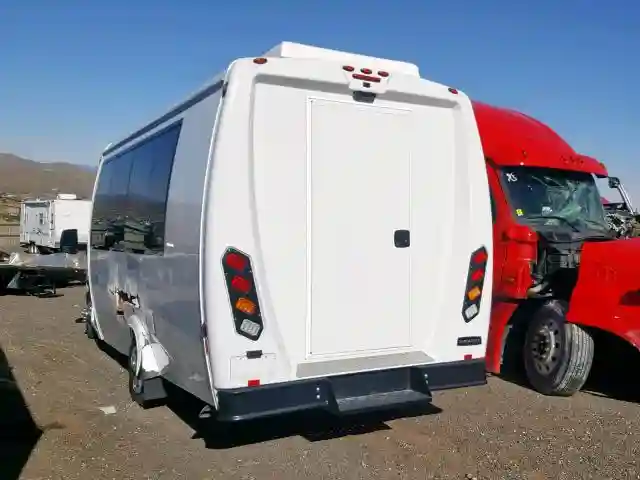 1FDWE3FSXHDC21336 2017 FORD ECONOLINE E350 SUPER DUTY CUTAWAY VAN-2