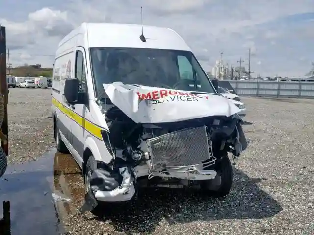 WD3PF0CD5HP561979 2017 MERCEDES-BENZ SPRINTER 3500-0