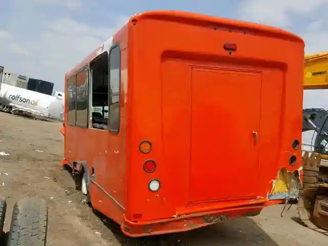 1FDFE4FS5HDC57165 2017 FORD ECONOLINE E450 SUPER DUTY CUTAWAY VAN-2