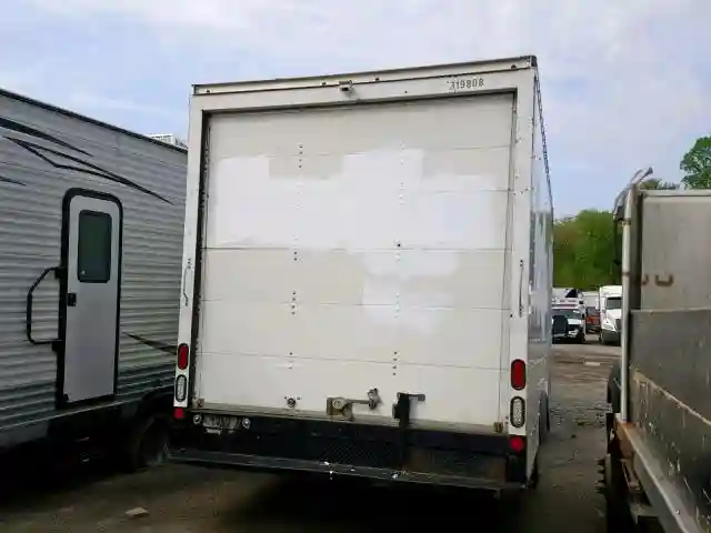 1GD373CG3F1145826 2015 GMC SAVANA CUTAWAY G3500-3