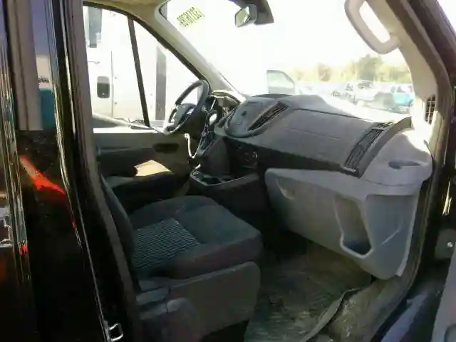 1FTYR3XG4HKA79511 2017 FORD TRANSIT T-250-4