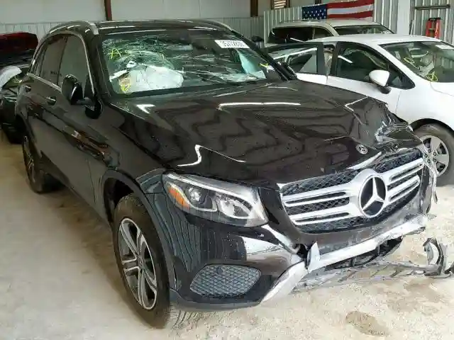 WDC0G4JB6JV092393 2018 MERCEDES-BENZ GLC 300-0