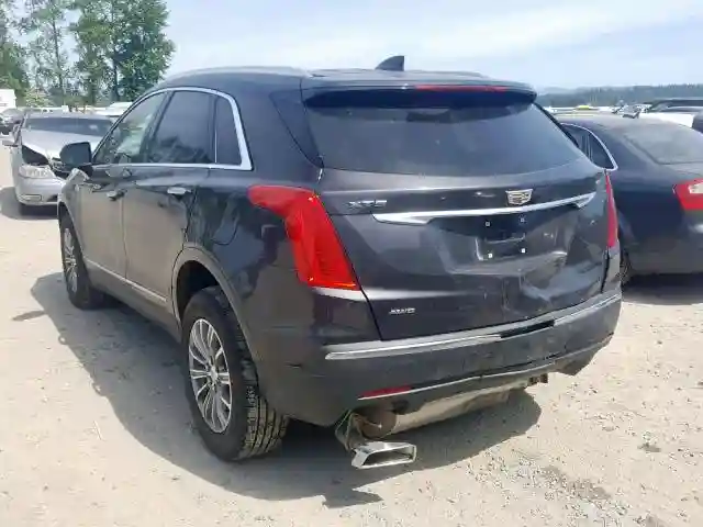 1GYKNDRS4JZ176918 2018 CADILLAC XT5 LUXURY-2