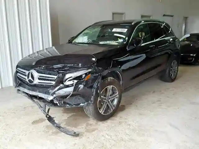 WDC0G4JB6JV092393 2018 MERCEDES-BENZ GLC 300-1