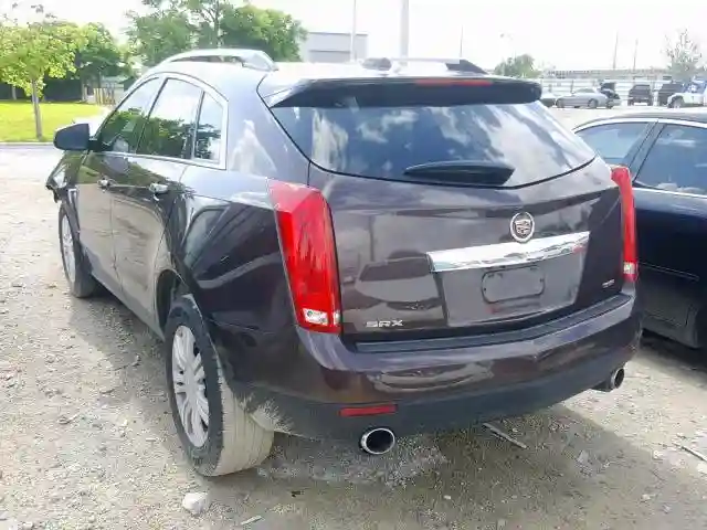 3GYFNBE34FS570105 2015 CADILLAC SRX LUXURY COLLECTION-2