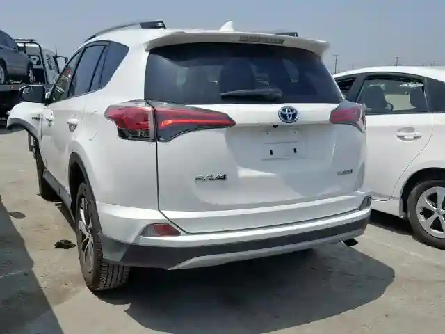 JTMRJREV6JD227765 2018 TOYOTA RAV4 HV LE-2
