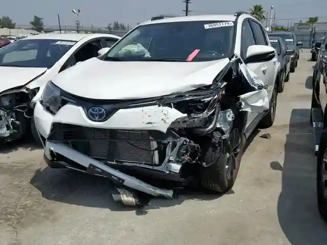 JTMRJREV6JD227765 2018 TOYOTA RAV4 HV LE-1