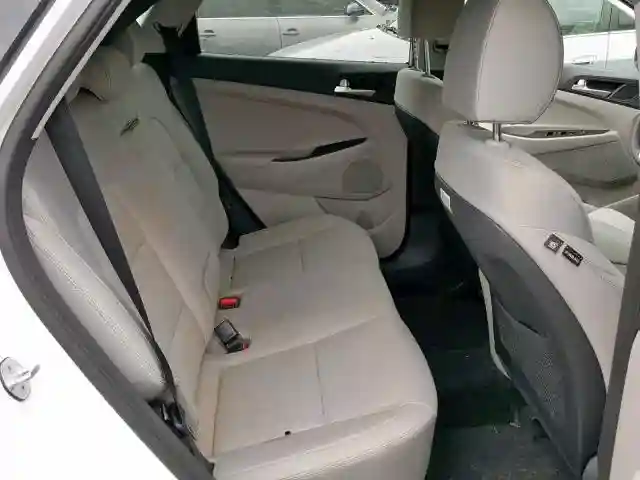 KM8J3CA49KU850926 2019 HYUNDAI TUCSON LIMITED-5