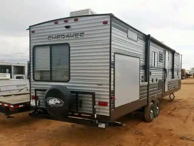 4X4TCKF26KX138753 2019 WILDWOOD CHEROKEE-3