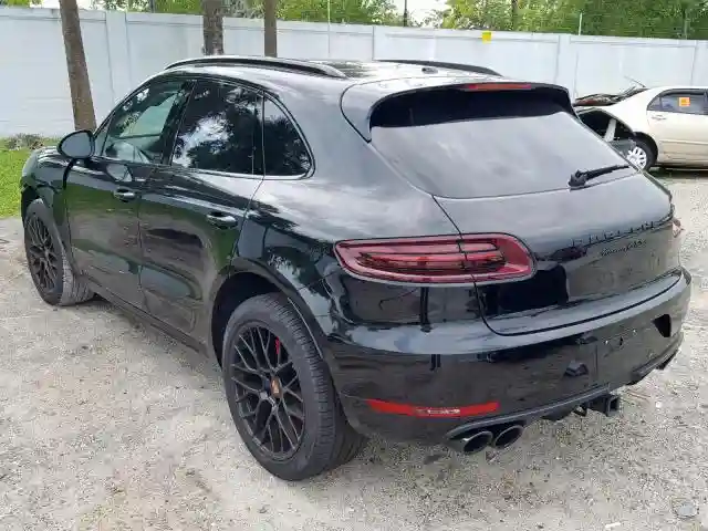 WP1AG2A56JLB64700 2018 PORSCHE MACAN GTS-2