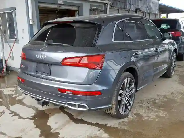 WA1C4AFY9J2203540 2018 AUDI SQ5 PRESTIGE-3