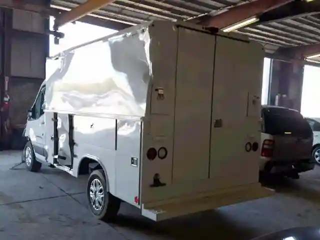 1FDBW5PM3HKB02675 2017 FORD TRANSIT T-350-2