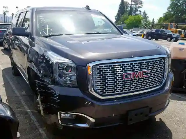 1GKS2HKJ5HR255102 2017 GMC YUKON XL DENALI-0