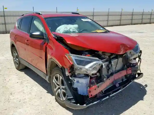 JTMZFREV0HJ128887 2017 TOYOTA RAV4 LE-0