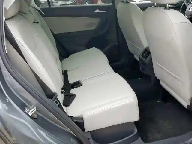3VV2B7AXXKM052826 2019 VOLKSWAGEN TIGUAN SE-5