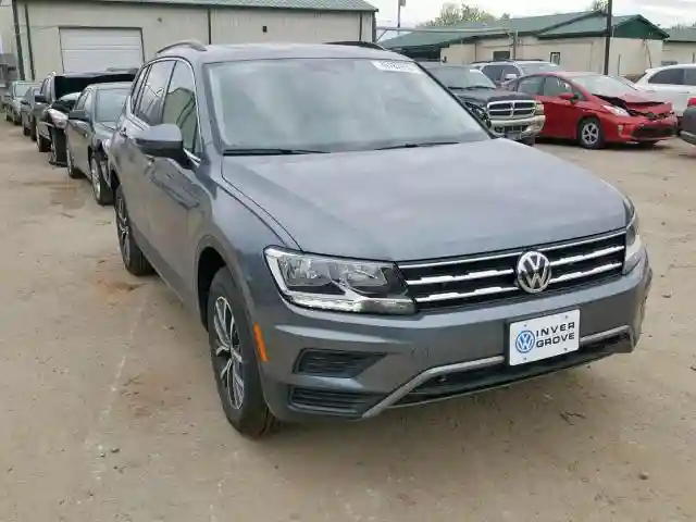3VV2B7AXXKM052826 2019 VOLKSWAGEN TIGUAN SE-0