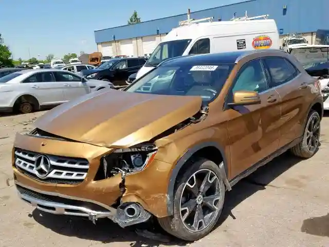 WDCTG4GB7JJ440410 2018 MERCEDES-BENZ GLA 250 4MATIC-1
