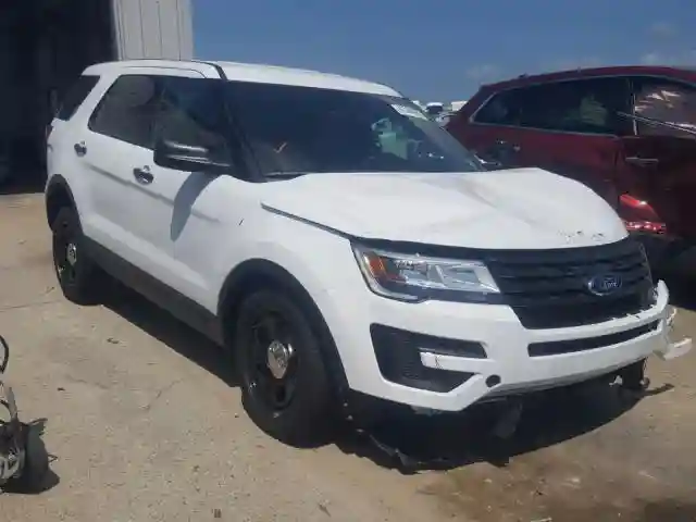 1FM5K8AR9KGB23233 2019 FORD EXPLORER POLICE INTERCEPTOR-0