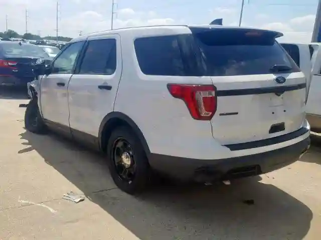 1FM5K8AR9KGB23233 2019 FORD EXPLORER POLICE INTERCEPTOR-2