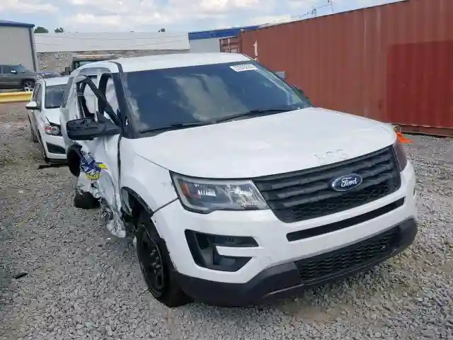 1FM5K8ARXHGC80553 2017 FORD EXPLORER POLICE INTERCEPTOR-0