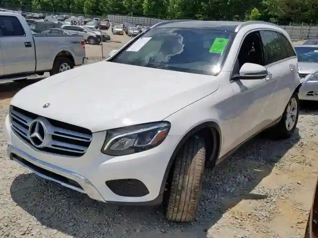 WDC0G4JB8JV081444 2018 MERCEDES-BENZ GLC 300-1