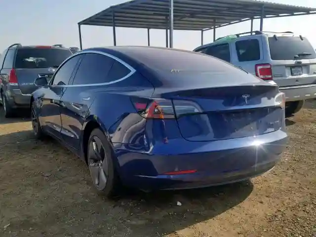 5YJ3E1EB1JF136042 2018 TESLA MODEL 3-2