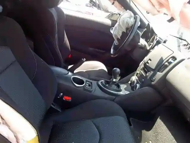 JN1AZ4EH9KM420595 2019 NISSAN 370Z BASE-4