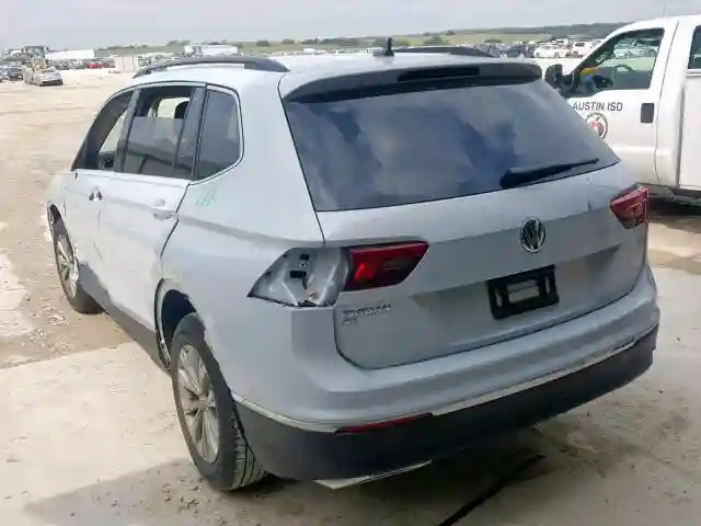 3VV3B7AXXJM170314 2018 VOLKSWAGEN TIGUAN SE-2
