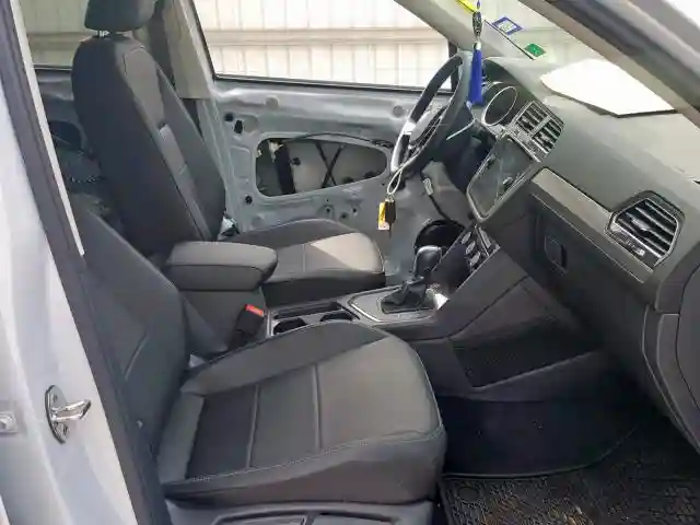 3VV3B7AXXJM170314 2018 VOLKSWAGEN TIGUAN SE-4