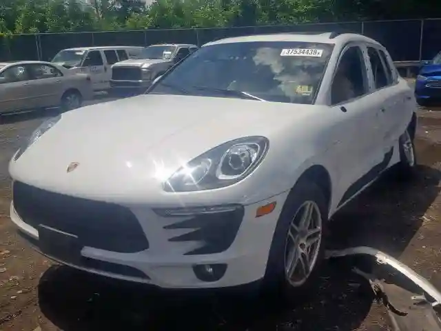 WP1AA2A50HLB01703 2017 PORSCHE MACAN-1