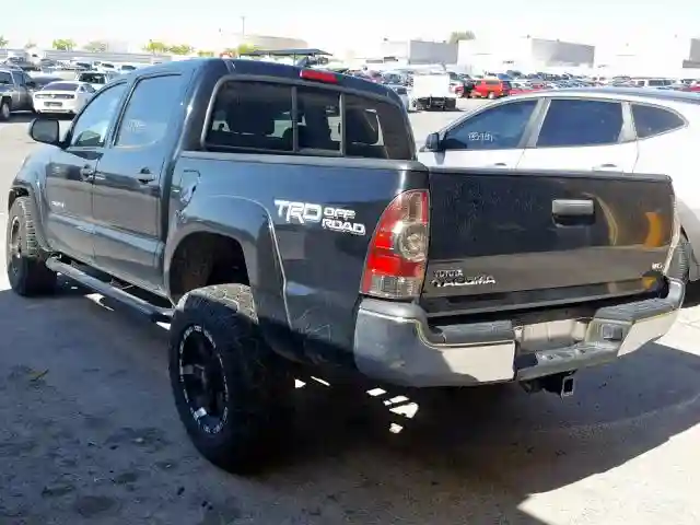 3TMLU4EN5FM189506 2015 TOYOTA TACOMA DOUBLE CAB-2
