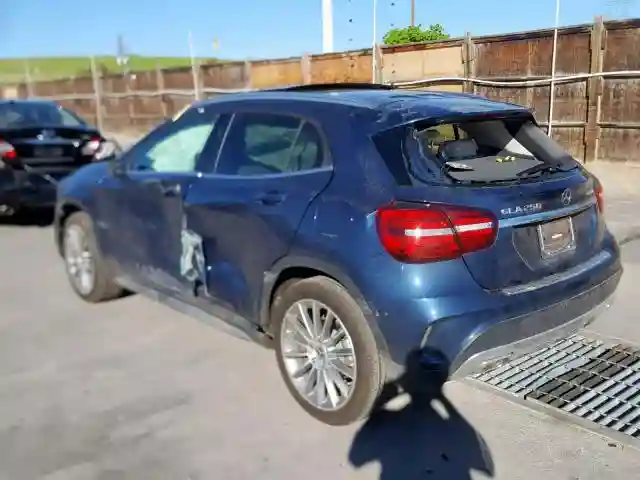 WDCTG4GB7KJ611318 2019 MERCEDES-BENZ GLA 250 4MATIC-2